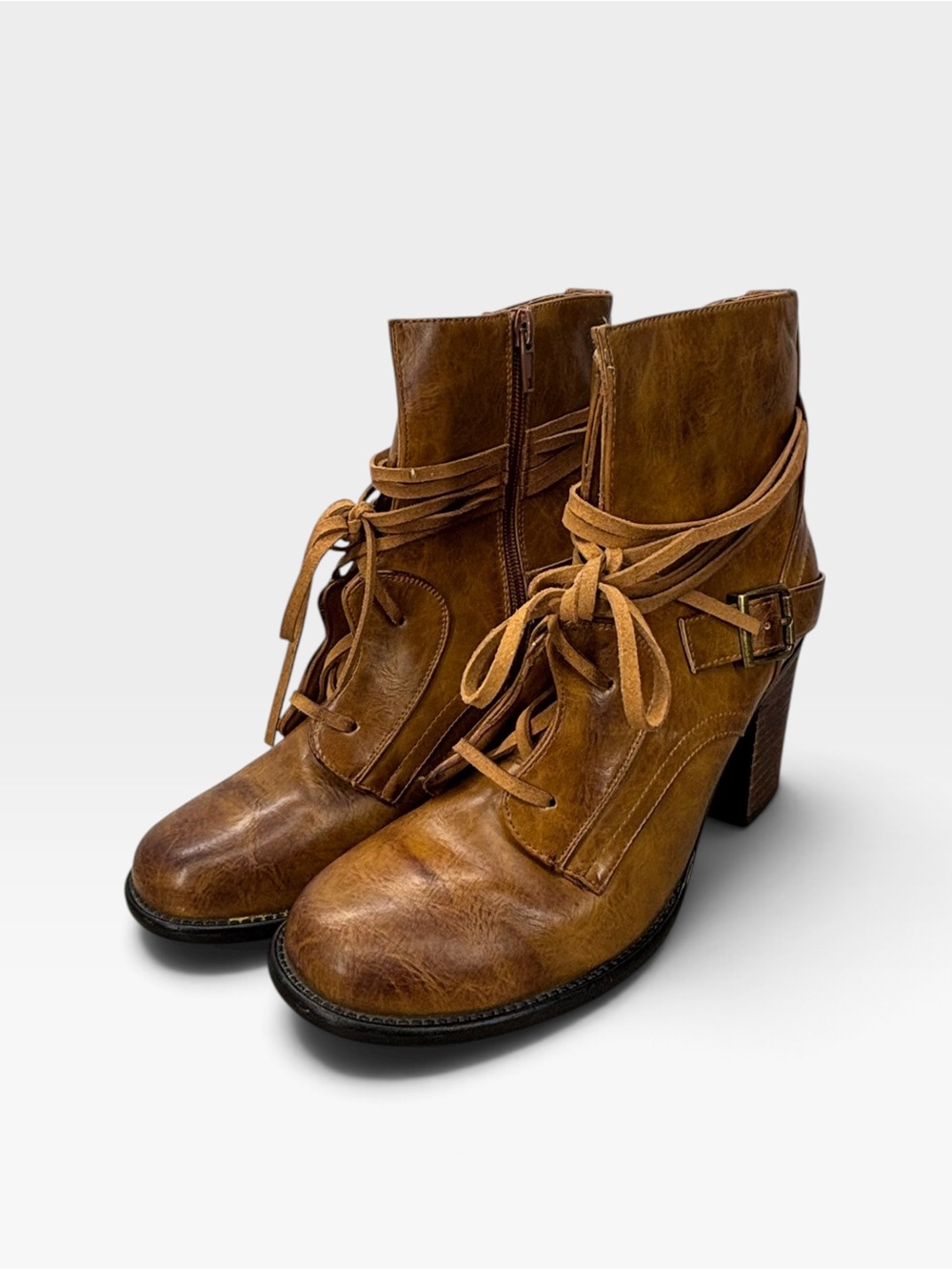 Celebrity Pink Women's Gilda Lace-Up Ankle Booties Tan Brown Block Heel Size 10M